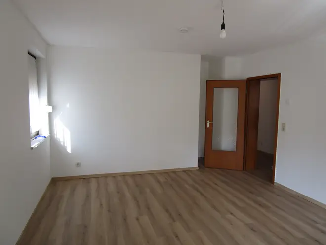 2 Zimmer Wohnung mit 60 m² in Neuss – Bild 2