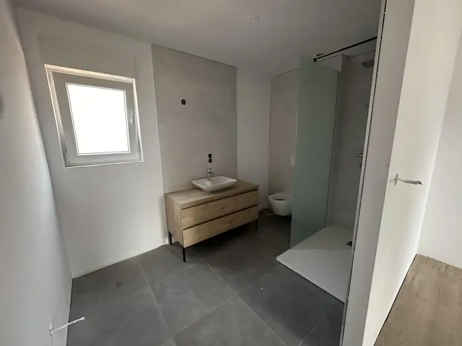 4 Zimmer Wohnung mit 100 m² in Saarbrücken – Bild 4