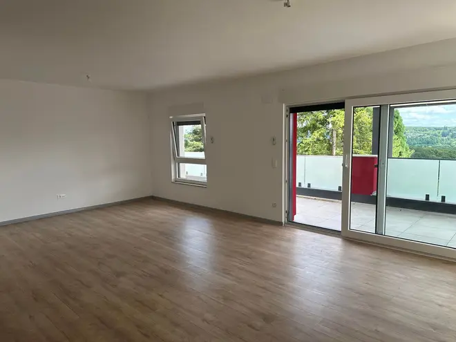 4 Zimmer Wohnung mit 100 m² in Saarbrücken – Bild 5