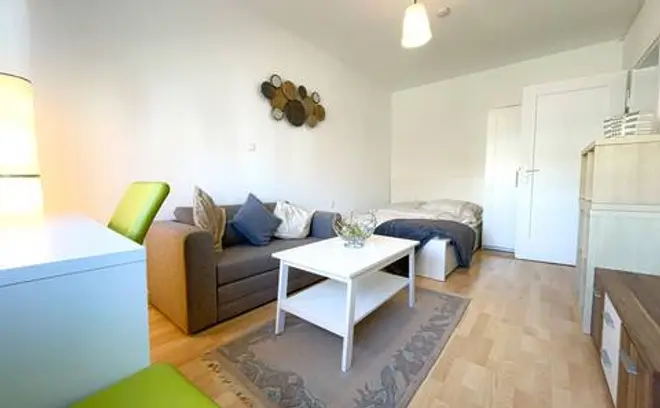 3 Zimmer Wohnung mit 74 m² in Stuttgart – Bild 2