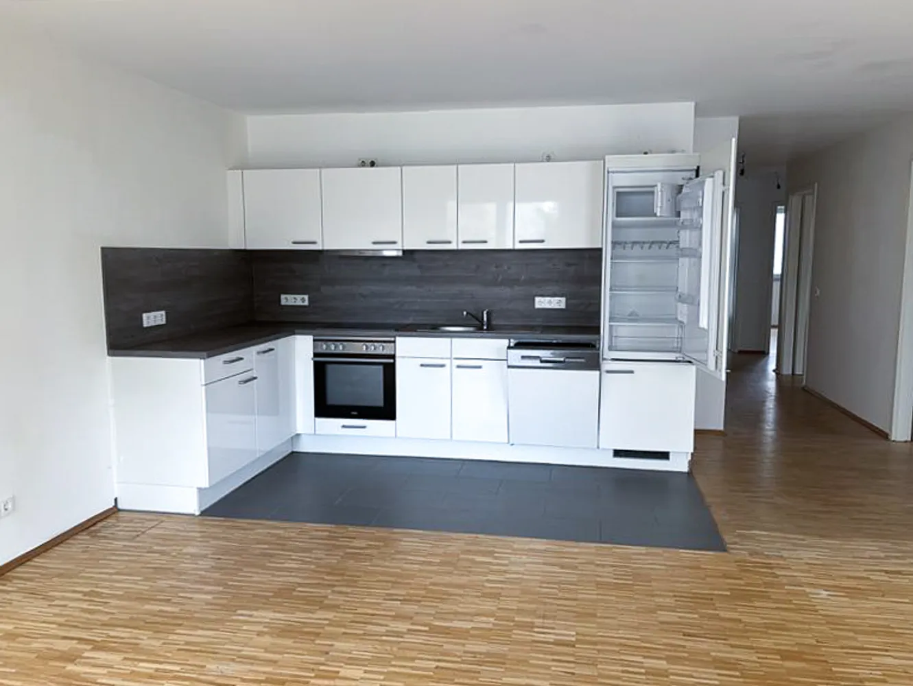 5 Zimmer Wohnung mit 125 m² in Böblingen – Bild 2