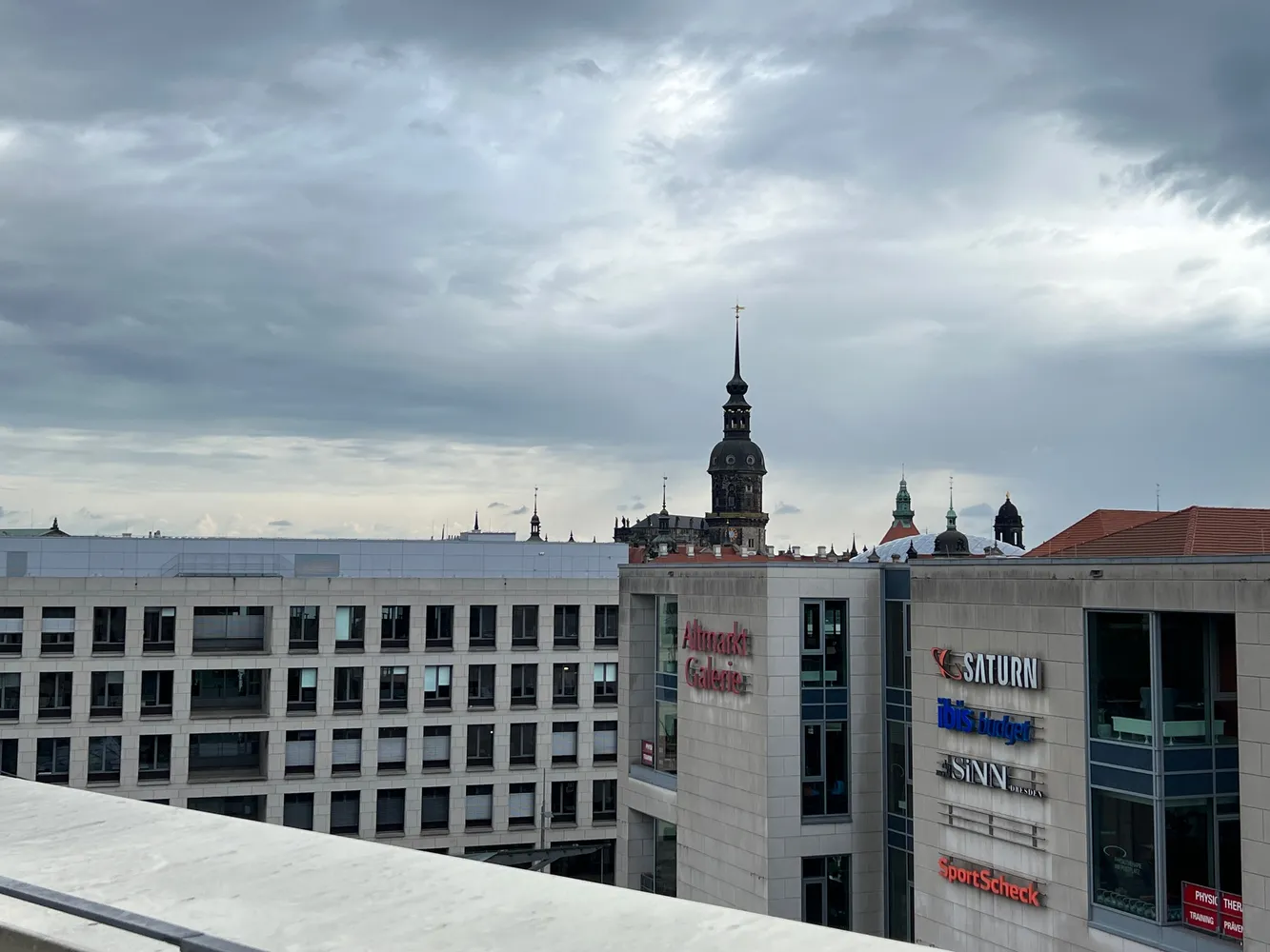 2 Zimmer Wohnung mit 102 m² in Dresden – Bild 11