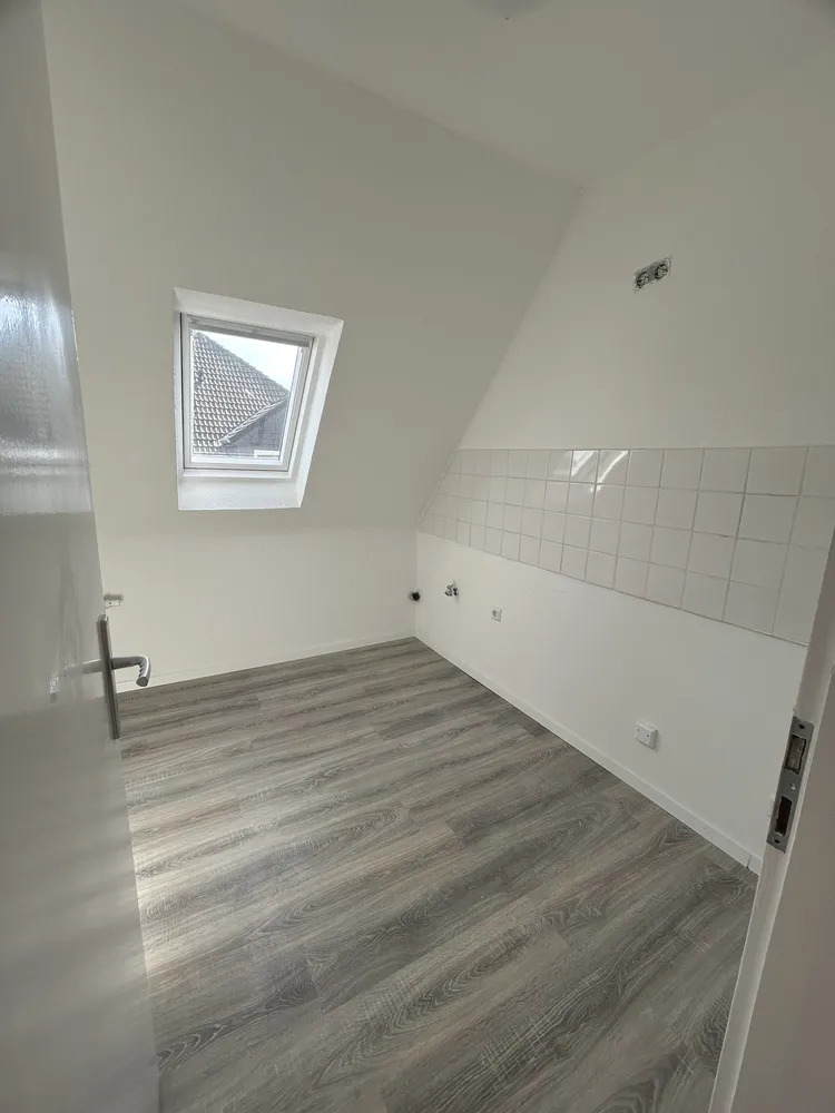 3 Zimmer Wohnung mit 65 m² in Emden – Bild 4