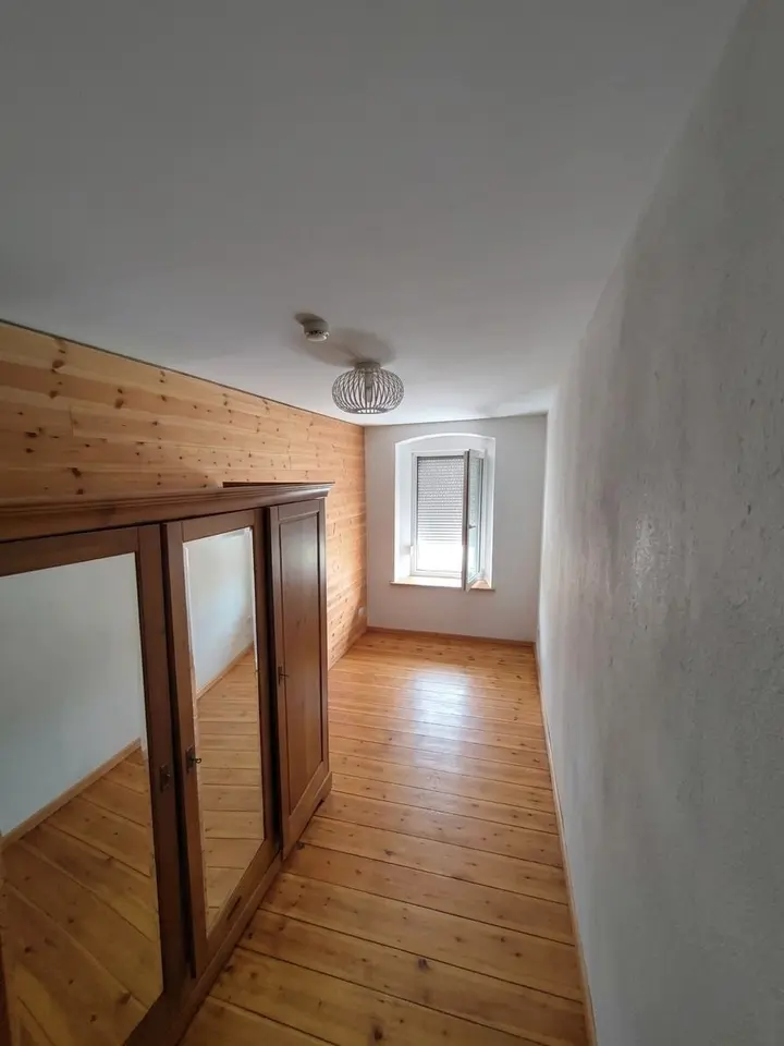 5 Zimmer Wohnung mit 100 m² in Cottbus – Bild 1