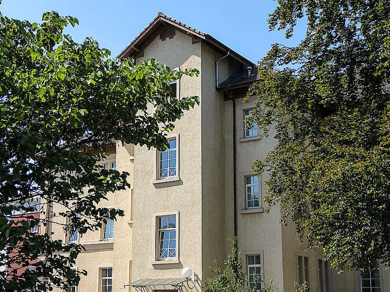 1 Zimmer Wohnung mit 17 m² in Freiburg im Breisgau – Bild 1