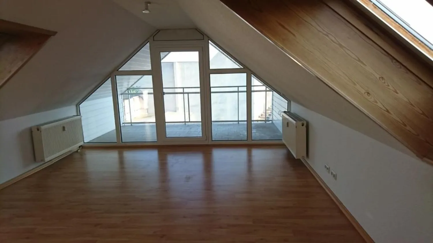 3 Zimmer Wohnung mit 105 m² in Magdeburg – Bild 5