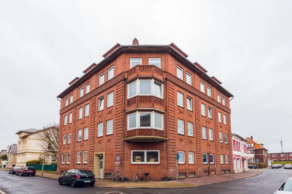 4 Zimmer Wohnung mit 118 m² in Cuxhaven – Bild 2