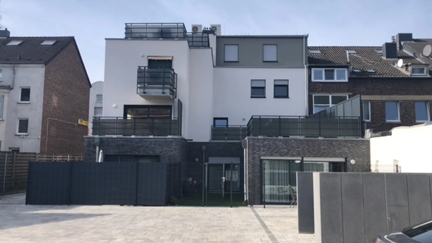 4 Zimmer Wohnung mit 105 m² in Mönchengladbach – Bild 1