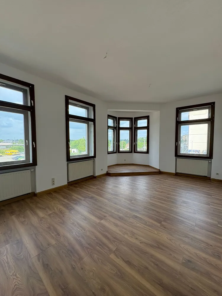 4 Zimmer Wohnung mit 107 m² in Plauen – Bild 10