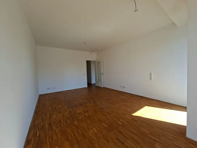 2 Zimmer Wohnung mit 70 m² in Dresden – Bild 11