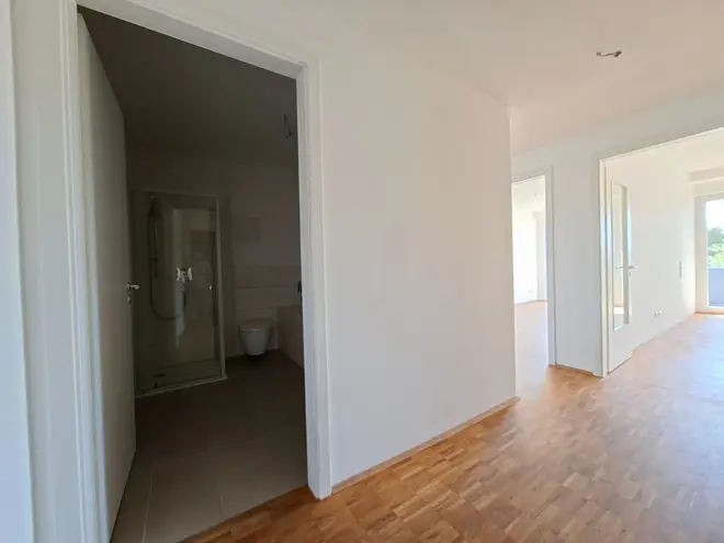 2 Zimmer Wohnung mit 70 m² in Dresden – Bild 7