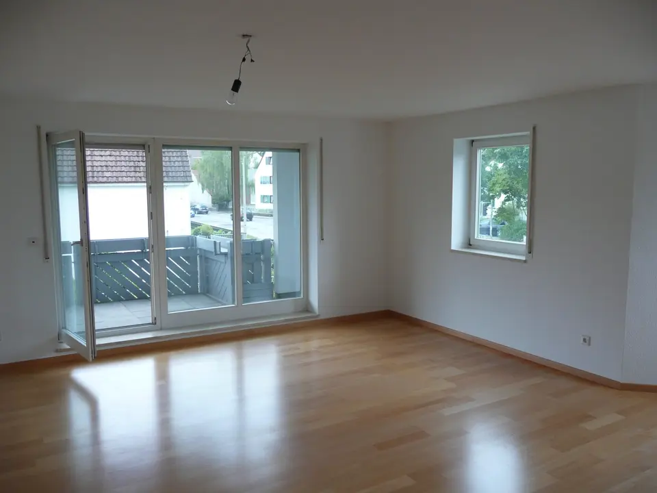 3 Zimmer Wohnung mit 88 m² in Neu-Ulm – Bild 2