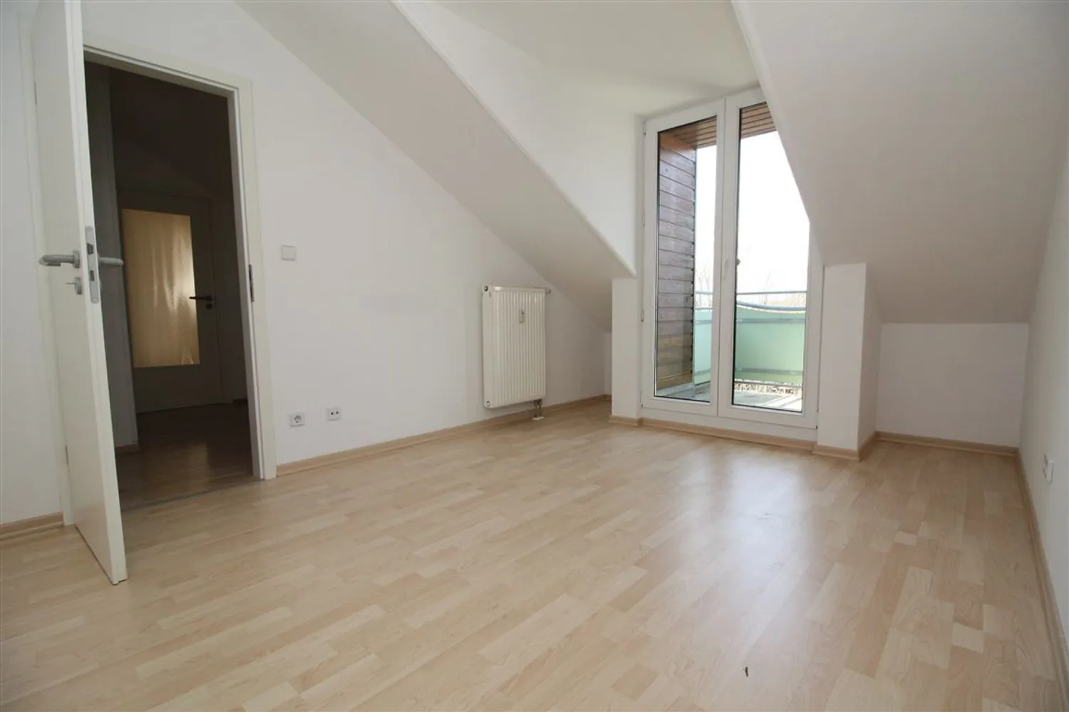 2 Zimmer Wohnung mit 63 m² in Plauen – Bild 10