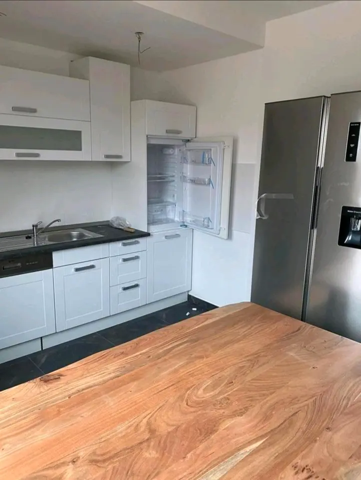 WG-Zimmer mit 450 m² in Siegen – Bild 2