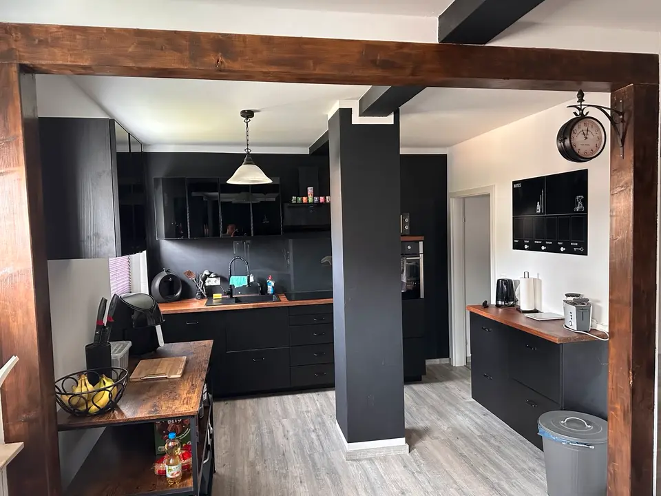 5 Zimmer Wohnung mit 145 m² in Sangerhausen – Bild 2