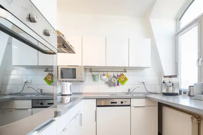 3 Zimmer Wohnung mit 166 m² in Wiesbaden – Bild 3
