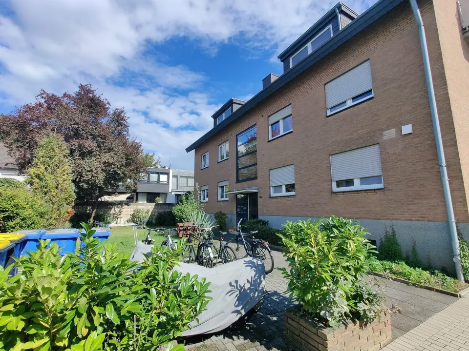 2 Zimmer Wohnung mit 60 m² in Brühl – Bild 2