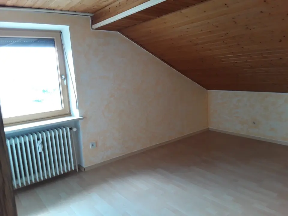 3 Zimmer Wohnung mit 85 m² in Cham – Bild 1