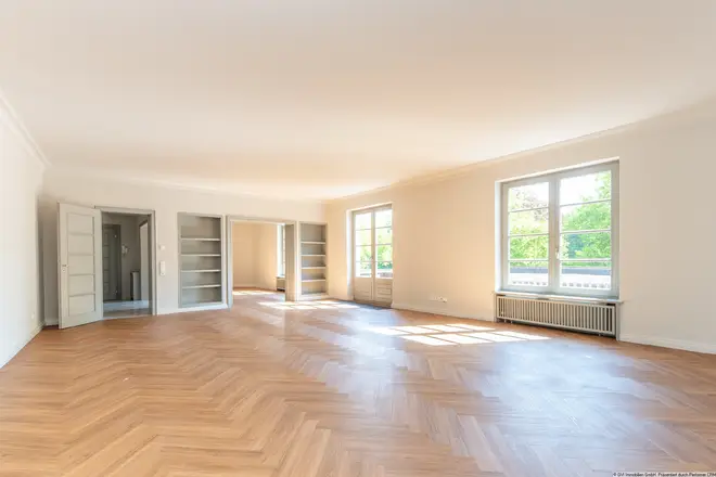 5 Zimmer Wohnung mit 229 m² in Kiel – Bild 1