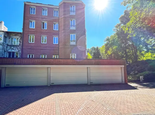 5 Zimmer Wohnung mit 229 m² in Kiel – Bild 10