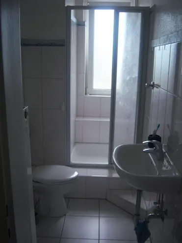 2 Zimmer Wohnung mit 69 m² in Leverkusen – Bild 3
