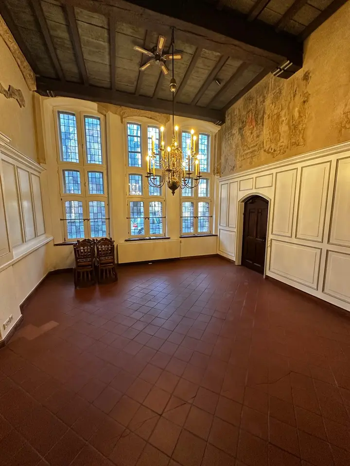 4 Zimmer Wohnung mit 200 m² in Kleve – Bild 1
