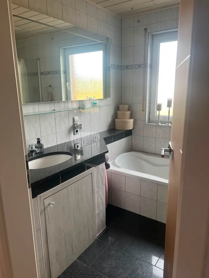 4 Zimmer Wohnung mit 100 m² in Bornheim – Bild 6