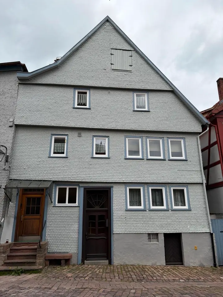6 Zimmer Haus mit 120 m² in Fulda – Bild 1