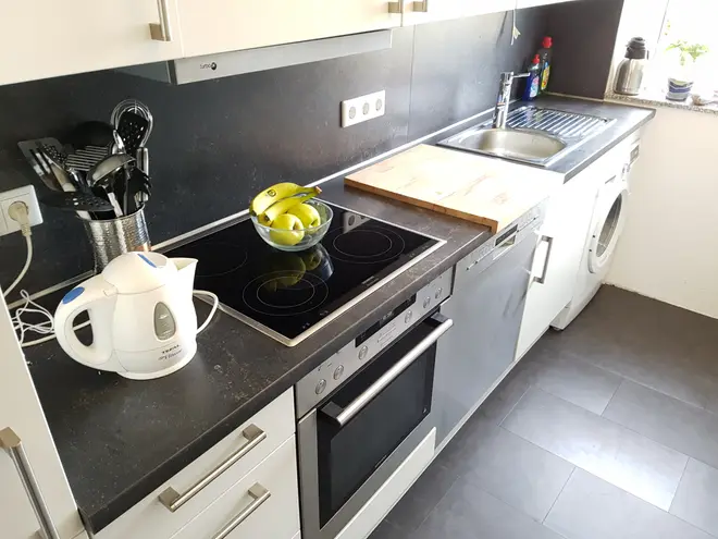 4 Zimmer Wohnung mit 75 m² in Köln – Bild 2