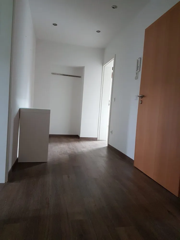 2 Zimmer Wohnung mit 74 m² in Duisburg – Bild 12