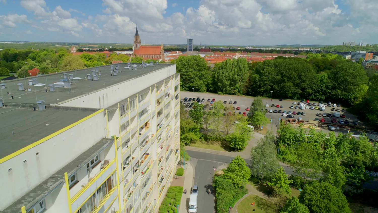 3 Zimmer Wohnung mit 59 m² in Neubrandenburg – Bild 2