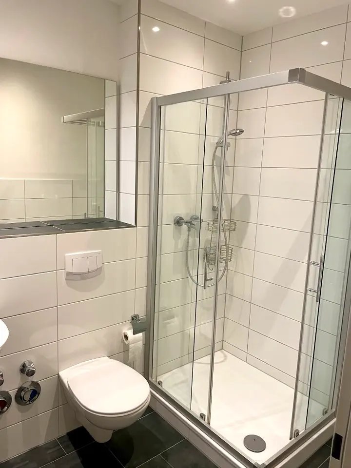 2 Zimmer Wohnung mit 59 m² in Schwerin – Bild 8