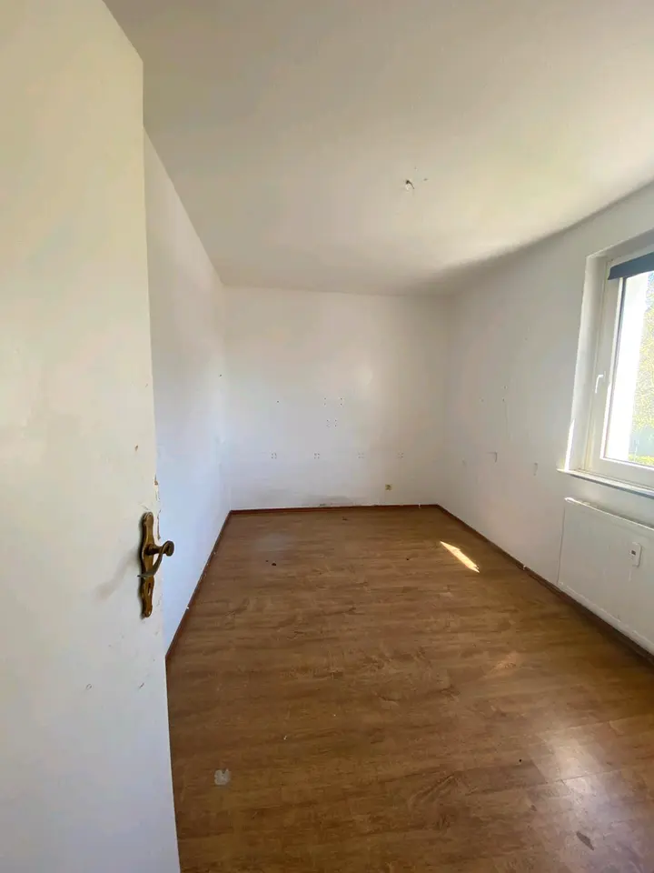 4 Zimmer Wohnung mit 90 m² in Helmstedt – Bild 1
