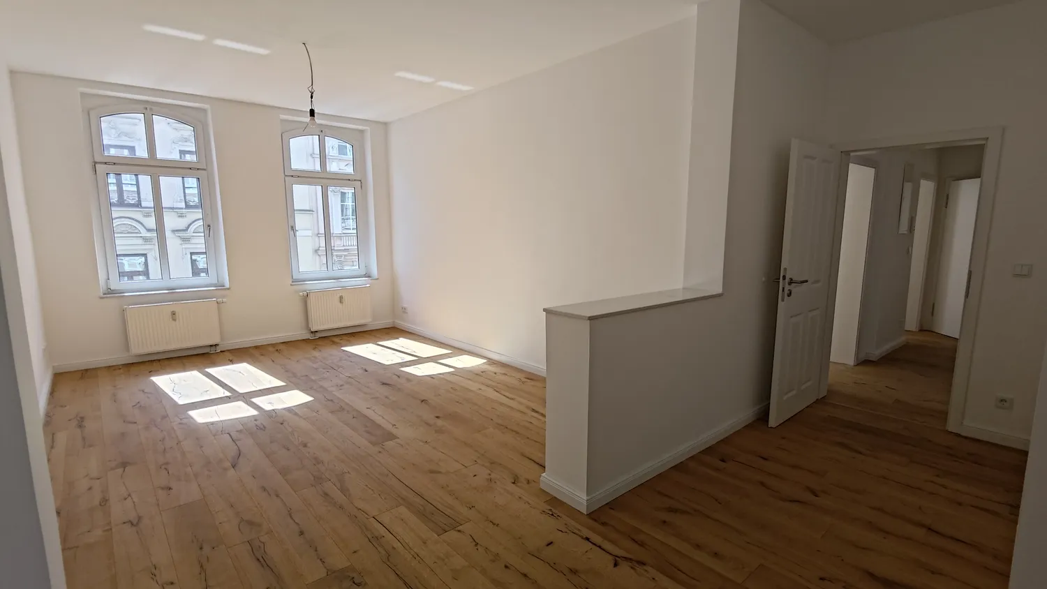 3 Zimmer Wohnung mit 99 m² in Magdeburg – Bild 1