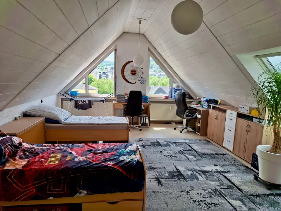 4 Zimmer Wohnung mit 107 m² in Trier – Bild 8