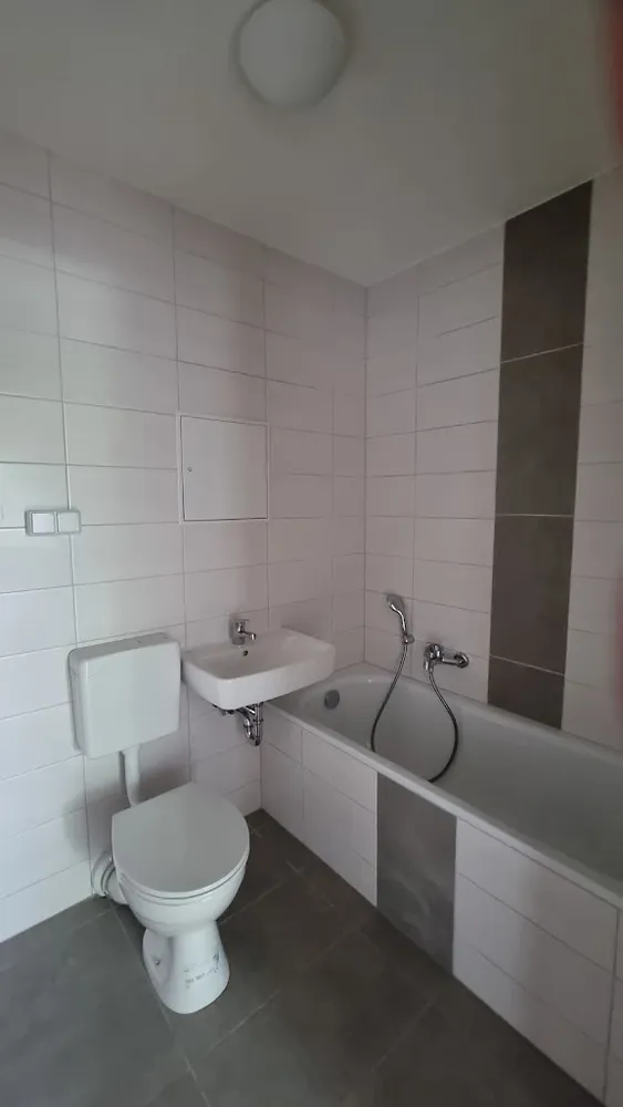 3 Zimmer Wohnung mit 70 m² in Görlitz – Bild 2