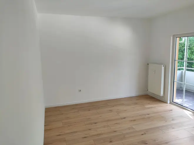 4 Zimmer Wohnung mit 82 m² in Wiesbaden – Bild 2