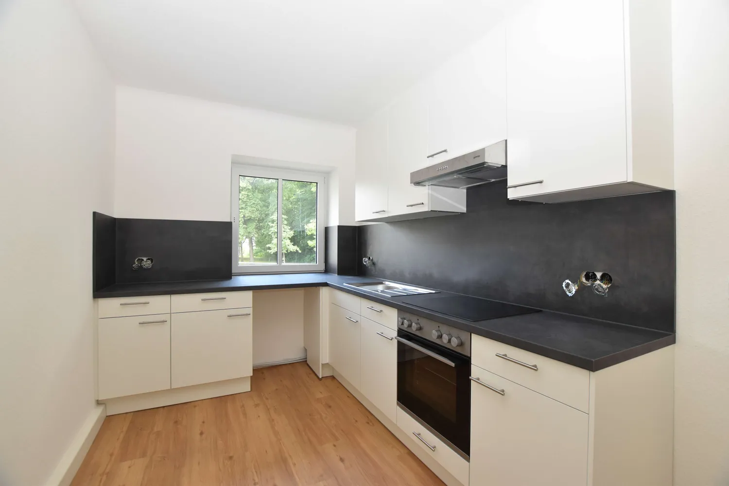 2 Zimmer Wohnung mit 60 m² in Neumünster – Bild 2