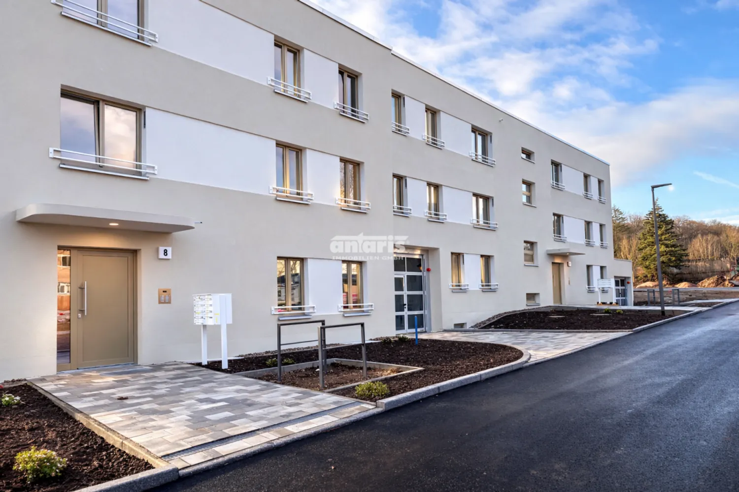 3 Zimmer Wohnung mit 87 m² in Erfurt – Bild 1