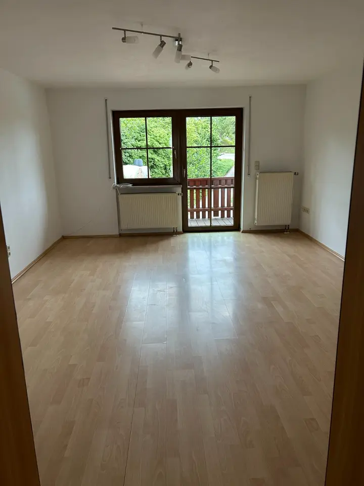 5 Zimmer Haus mit 160 m² in Landshut – Bild 1