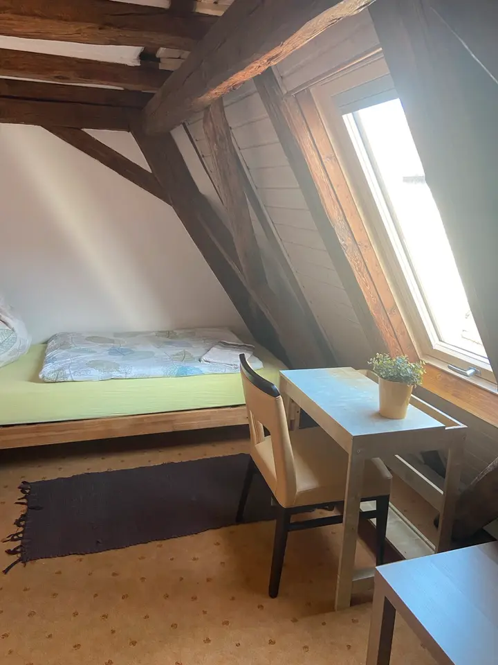 WG-Zimmer mit 8 m² in Ansbach – Bild 1