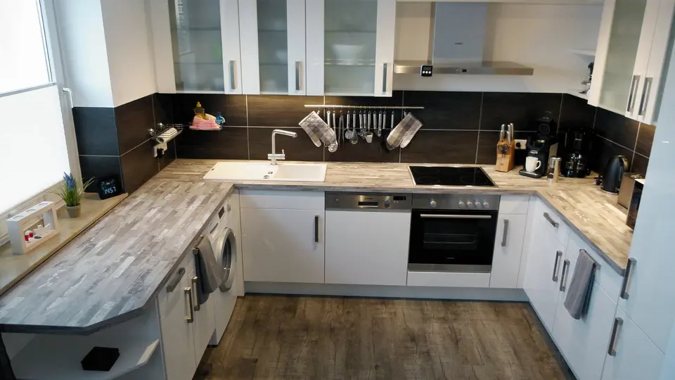 3 Zimmer Wohnung mit 80 m² in Cuxhaven – Bild 2