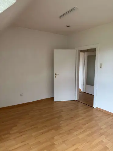 2 Zimmer Wohnung mit 55 m² in Hannover – Bild 2