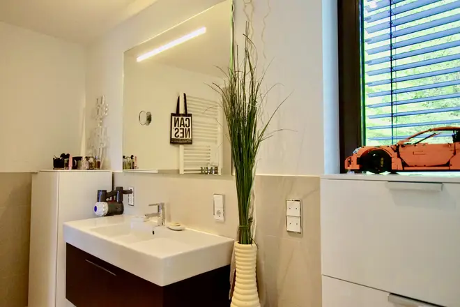 2 Zimmer Wohnung mit 125 m² in Wiesbaden – Bild 6