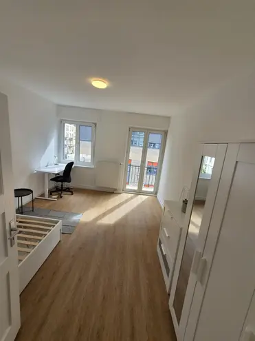 3 Zimmer Wohnung mit 80 m² in Karlsruhe – Bild 1