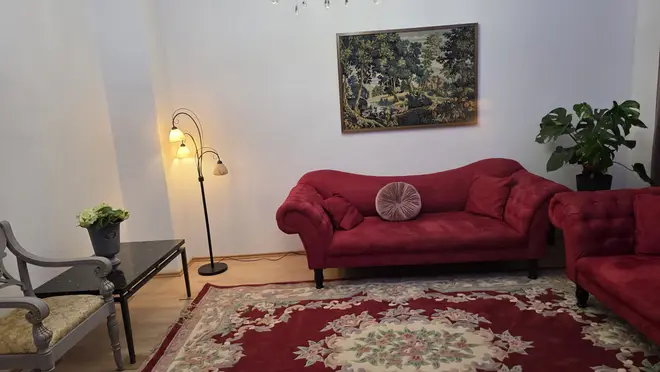 3 Zimmer Wohnung mit 91 m² in Wiesbaden – Bild 2