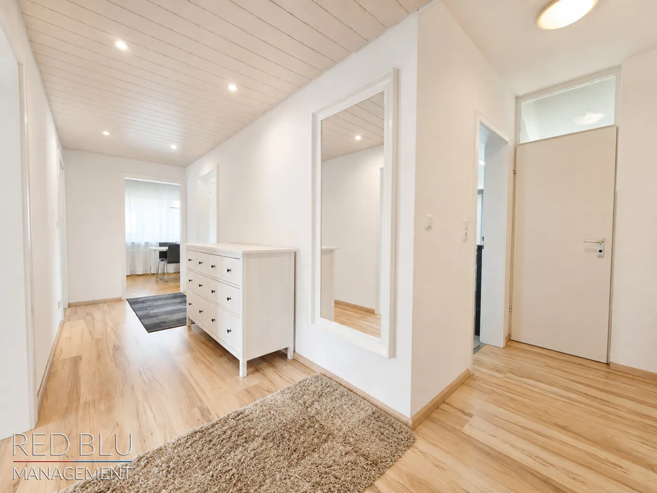 4 Zimmer Wohnung mit 95 m² in Stuttgart – Bild 1