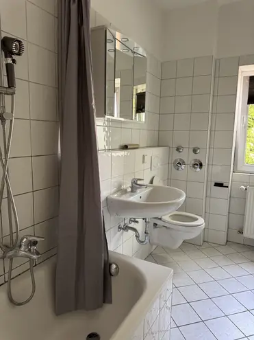 3 Zimmer Wohnung mit 70 m² in Frankfurt am Main – Bild 4