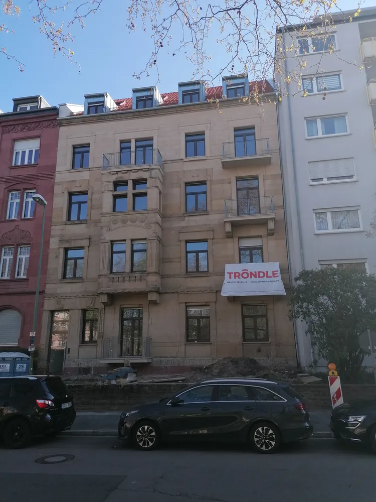 4 Zimmer Wohnung mit 150 m² in Ludwigshafen am Rhein – Bild 1