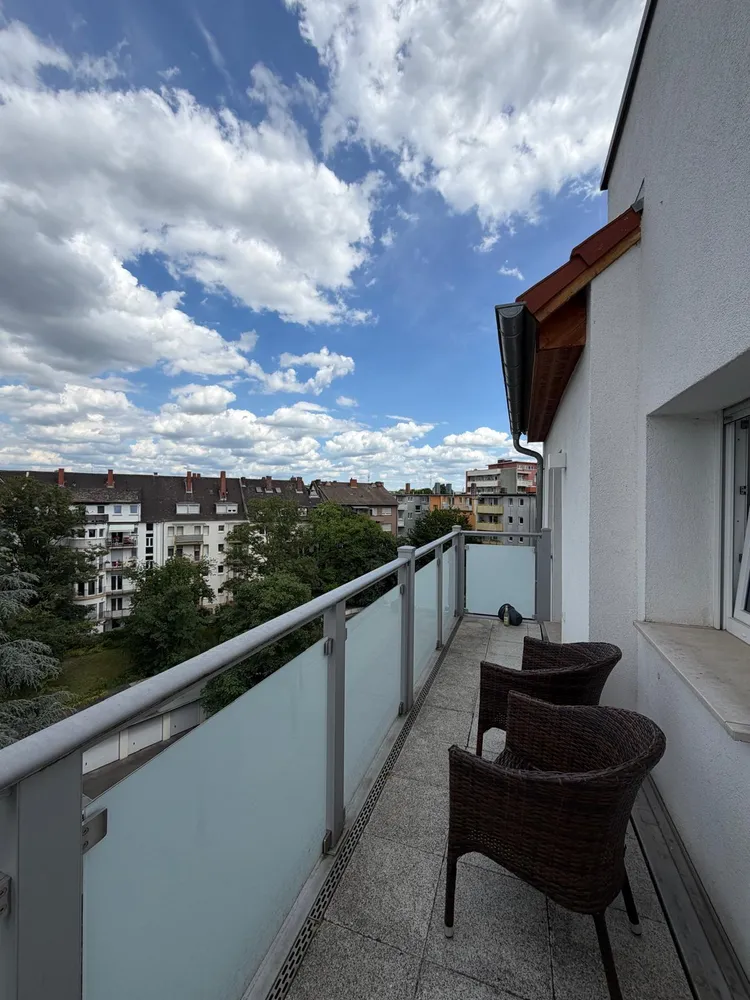 4 Zimmer Wohnung mit 150 m² in Ludwigshafen am Rhein – Bild 4